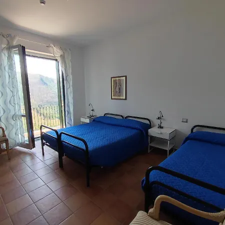 לינה וארוחת בוקר Casa Hermitage 3*